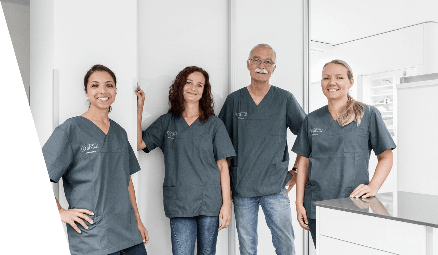 Dental Genial Team